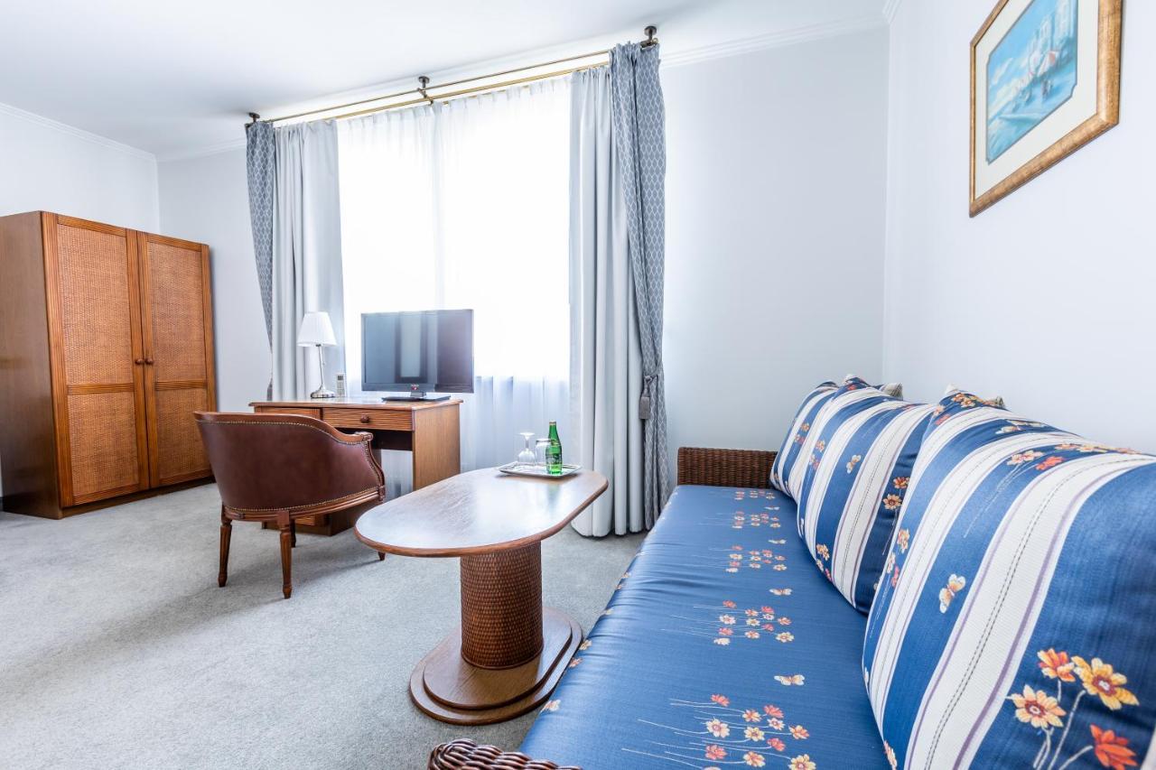קילצה Hotel Pod Zlota Roza מראה חיצוני תמונה